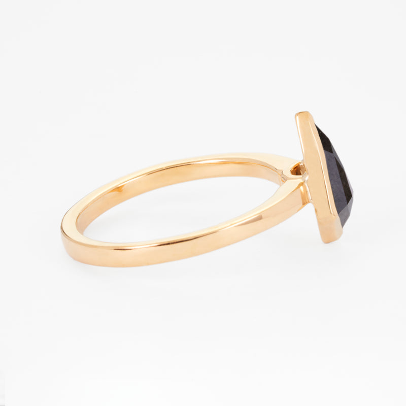 Geometry: Salt and Pepper Diamond Kite Ring